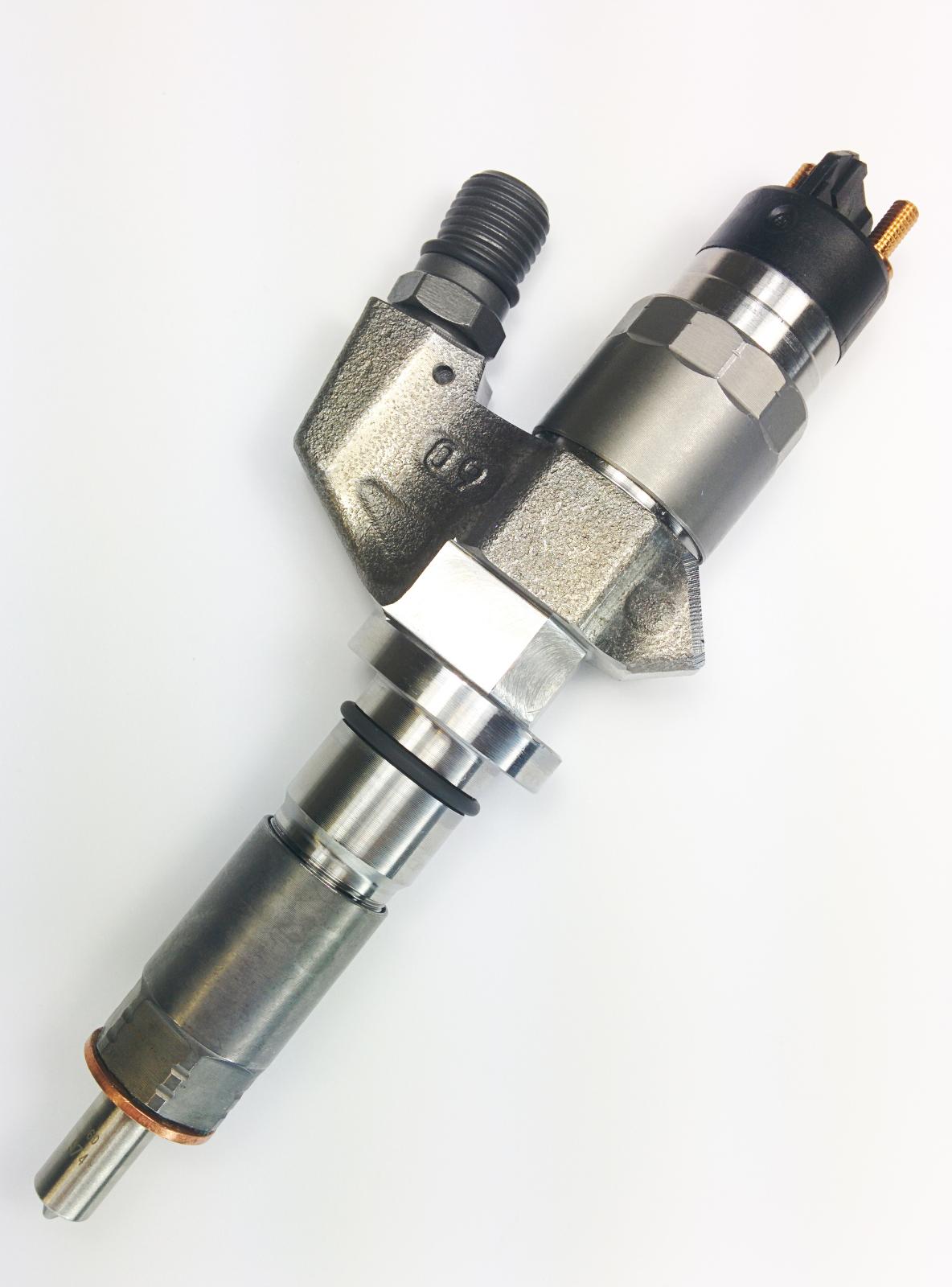 Duramax 01-04 LB7 Individual Stock Brand New Injector Dynomite Diesel | 2001-2004 Duramax 6.6L