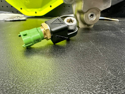 Fuel Temp Sensor Mounting Bracket for CP3 Swapped LML Duramax - WWM Performance