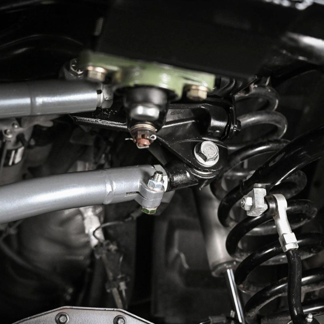 SYNERGY HEAVY-DUTY ADJUSTABLE FRONT TRACK BAR 8704-11 | 2013-2023 6.7L Cummins