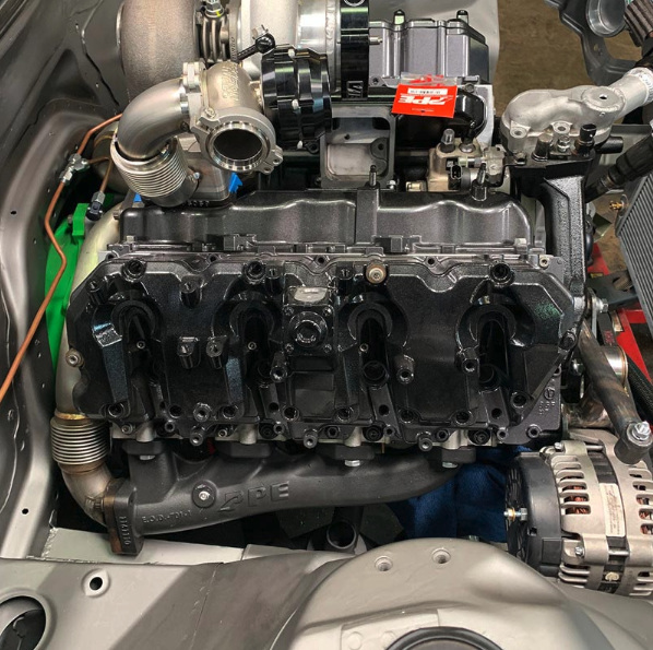 PPE HIGH-FLOW EXHAUST MANIFOLDS WITH UP-PIPES - SILVER 116111235 | 2002-2004 6.6L Duramax LB7