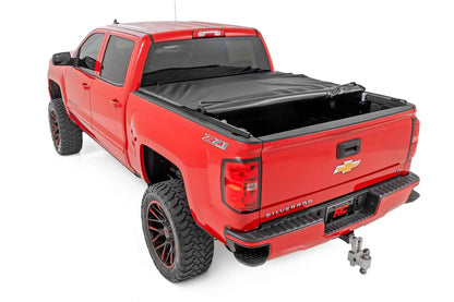 Rough Country Soft Roll Up Bed Cover 48119551 | 2014-2019 6.6L Duramax & 1500 Models